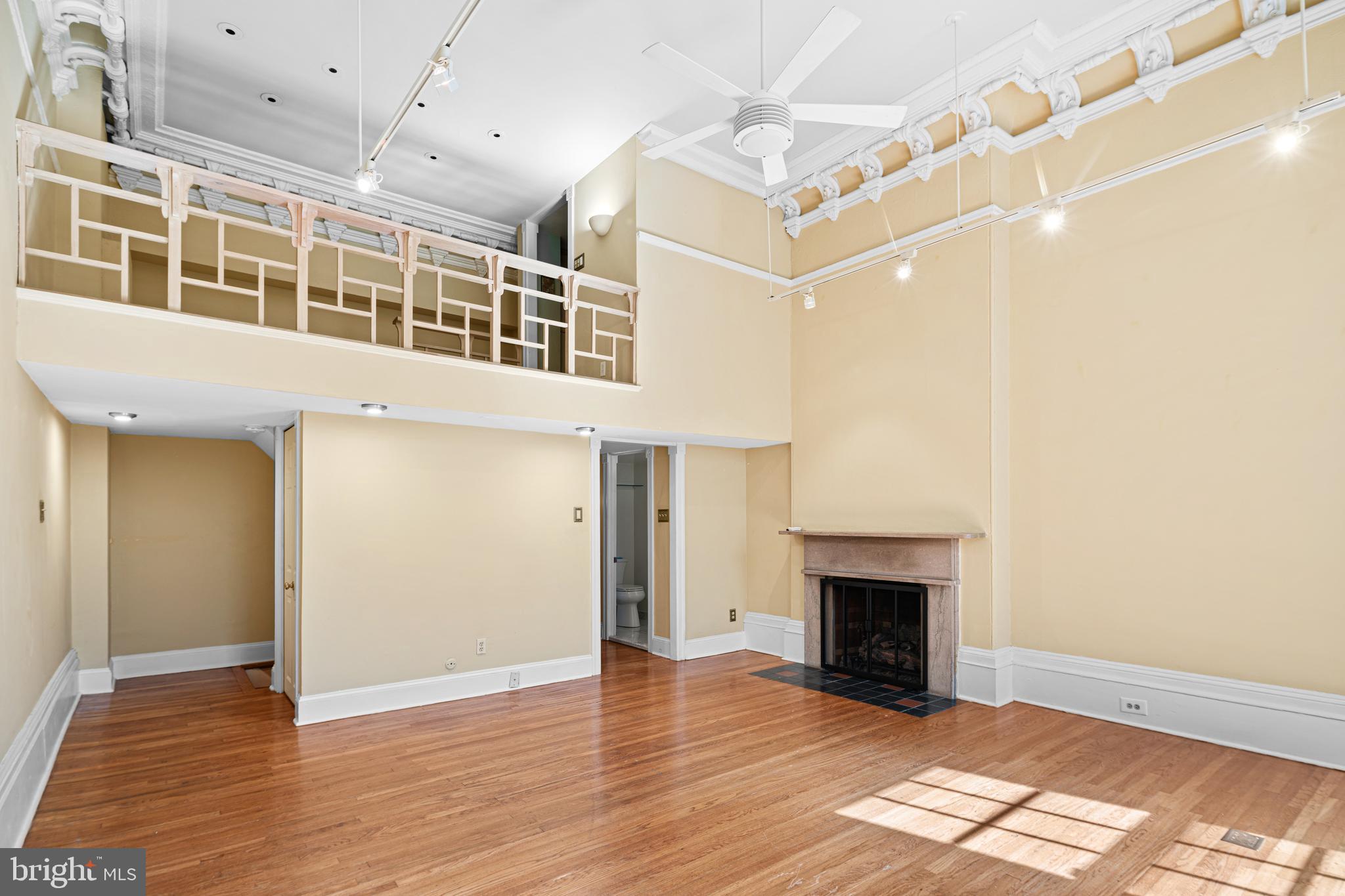 1008 SPRUCE STREET 20 1018 - 1M