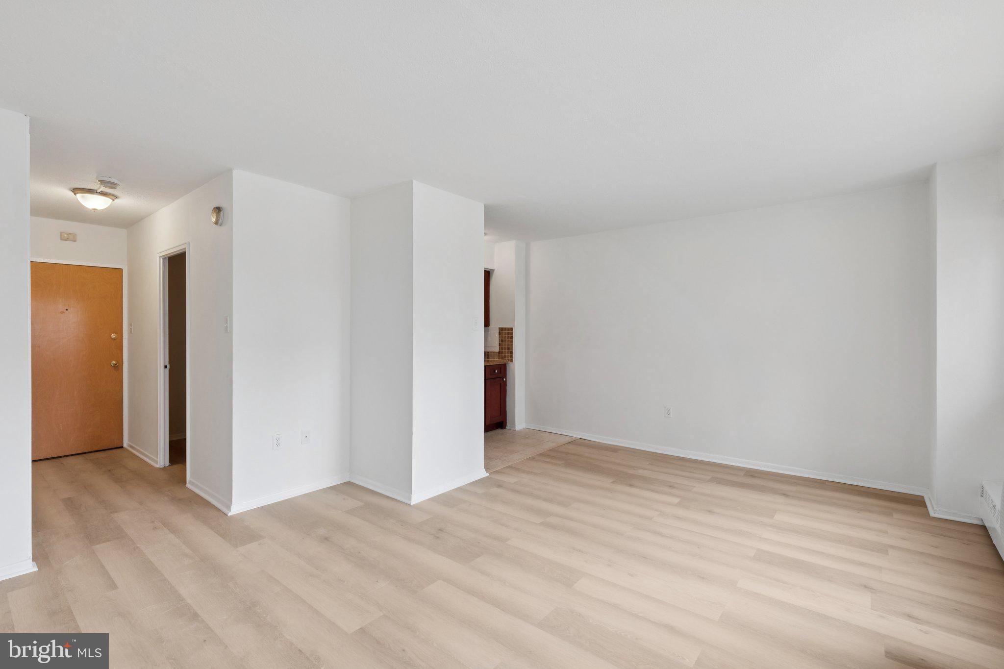 2101 CHESTNUT STREET 324