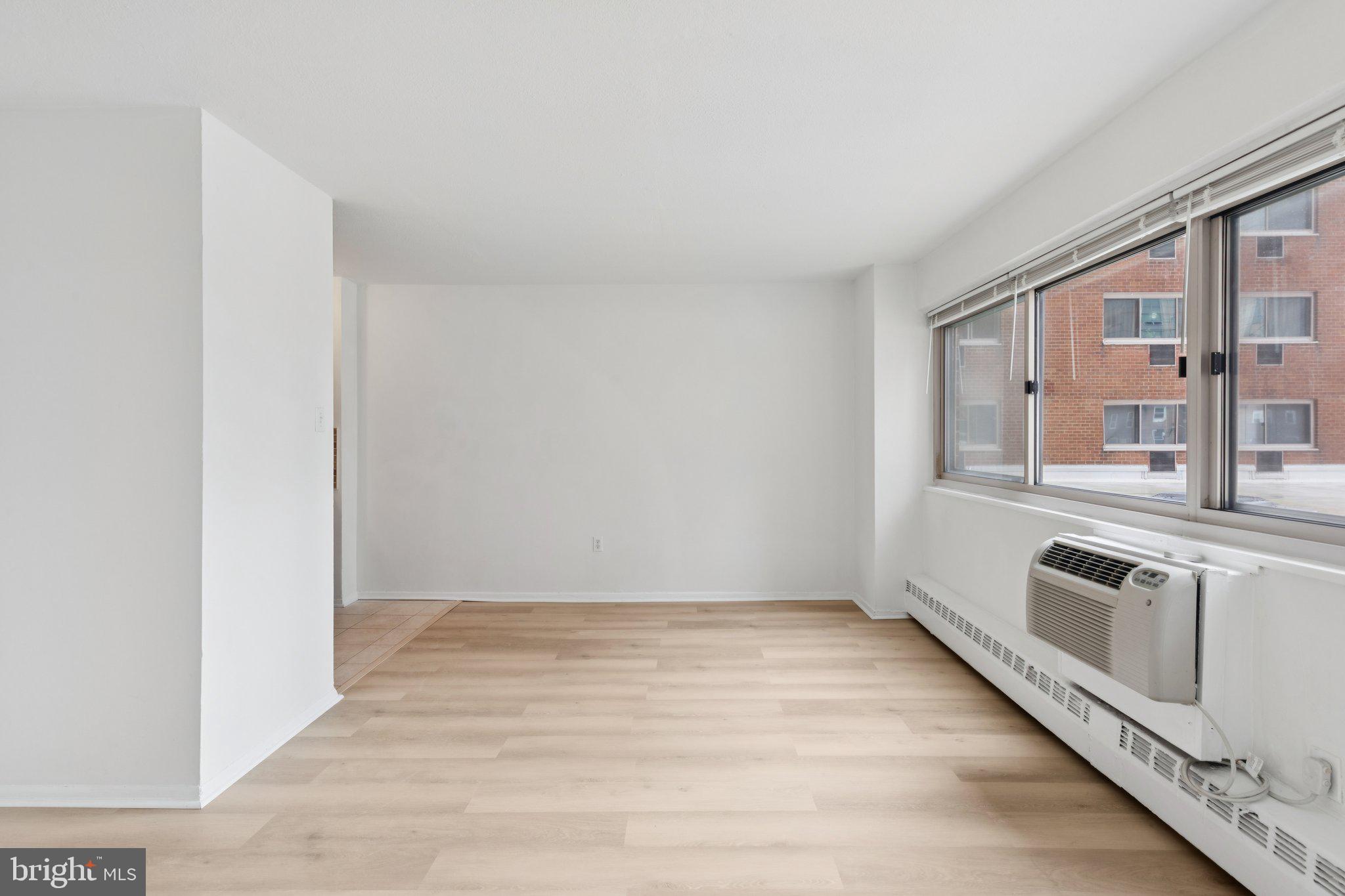 2101 CHESTNUT STREET 324