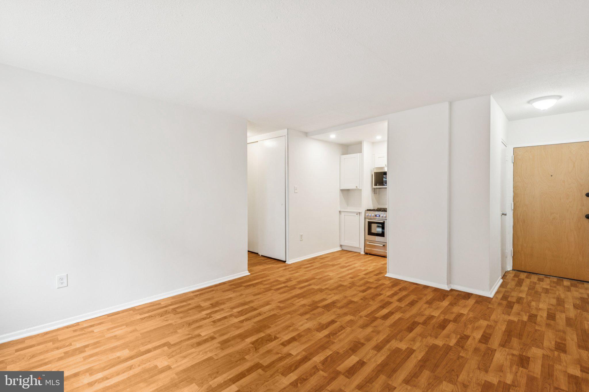 2101 CHESTNUT STREET 721