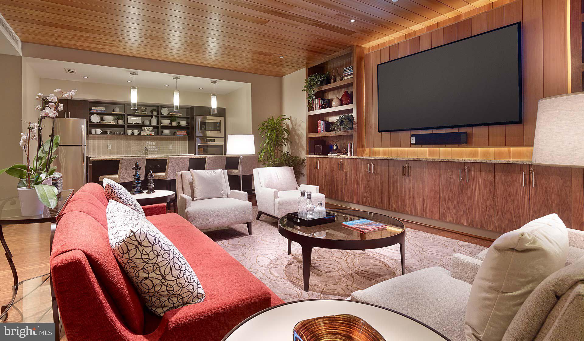 521 S BROAD STREET 2B-302