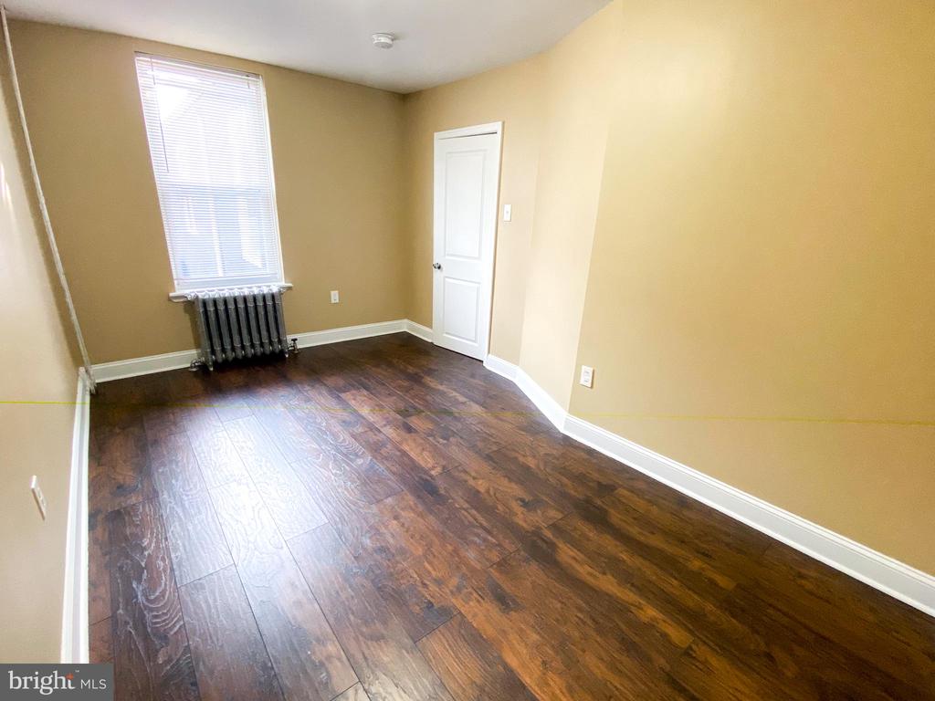 174 W MASTER STREET