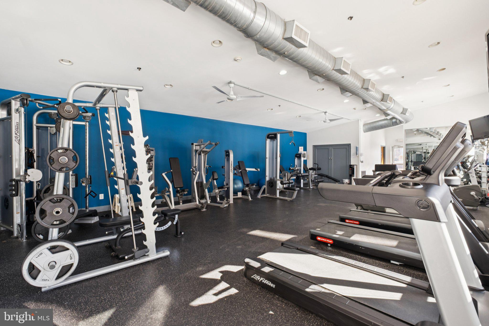 201 N 8TH STREET 59 403