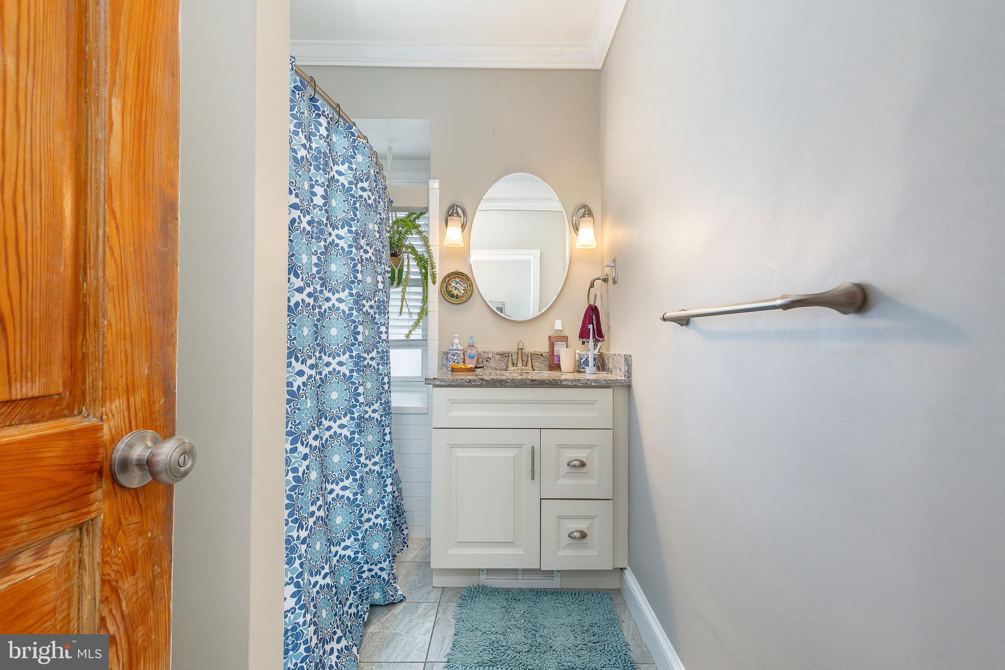 551 LEVERINGTON AVENUE