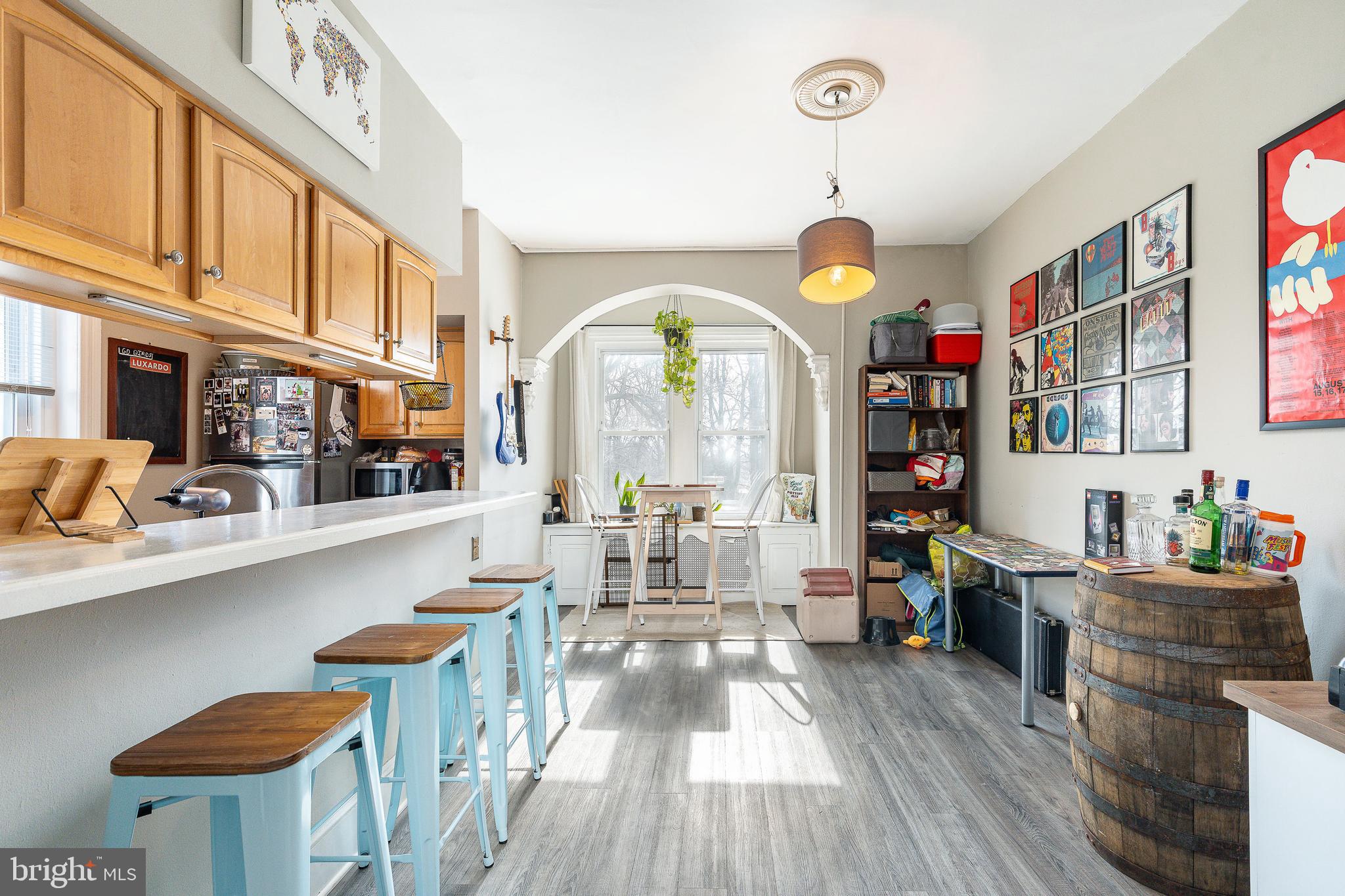 551 LEVERINGTON AVENUE