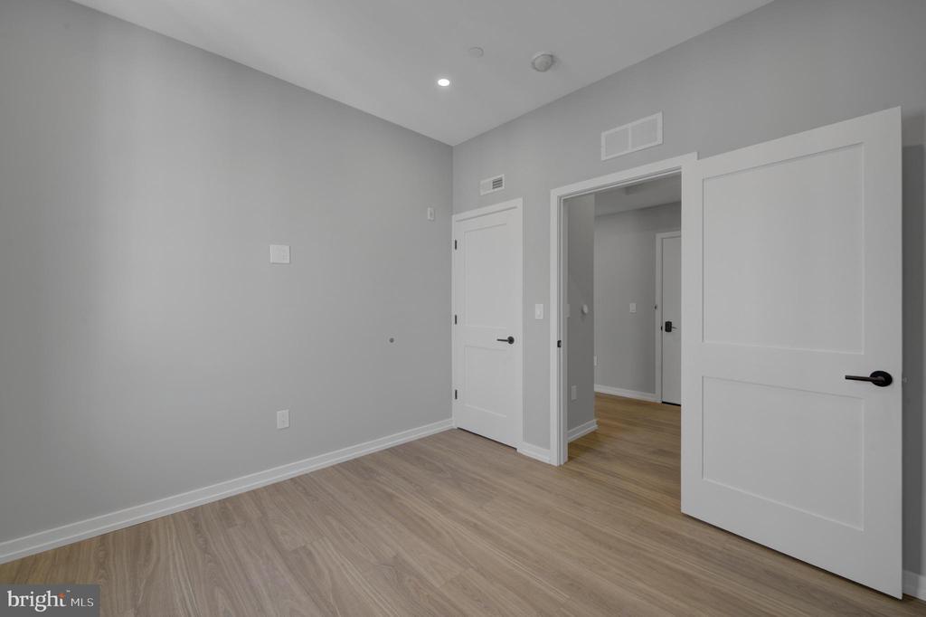 2445 INNOVATOR WAY 3D