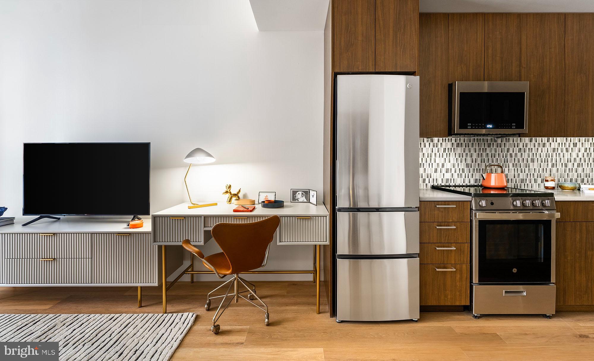 210 S 12TH STREET 1B-1-28E