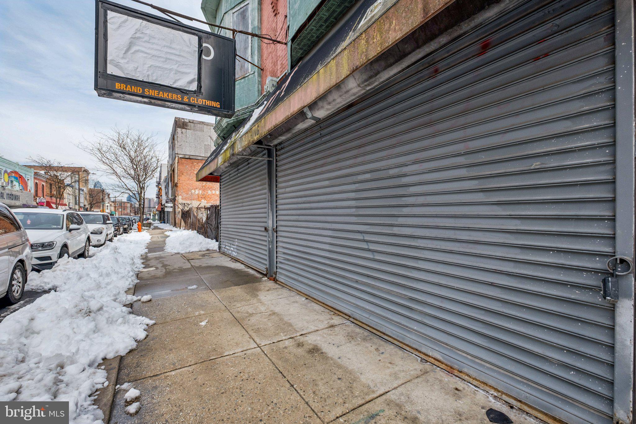 1437 POINT BREEZE AVENUE 39