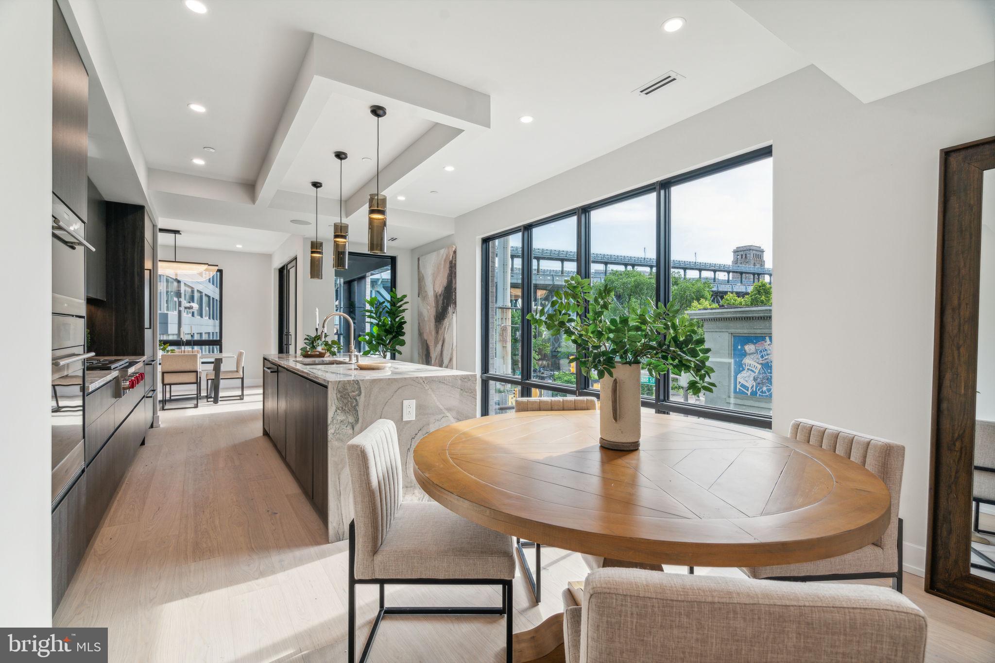 160 N 2ND STREET 64 3R