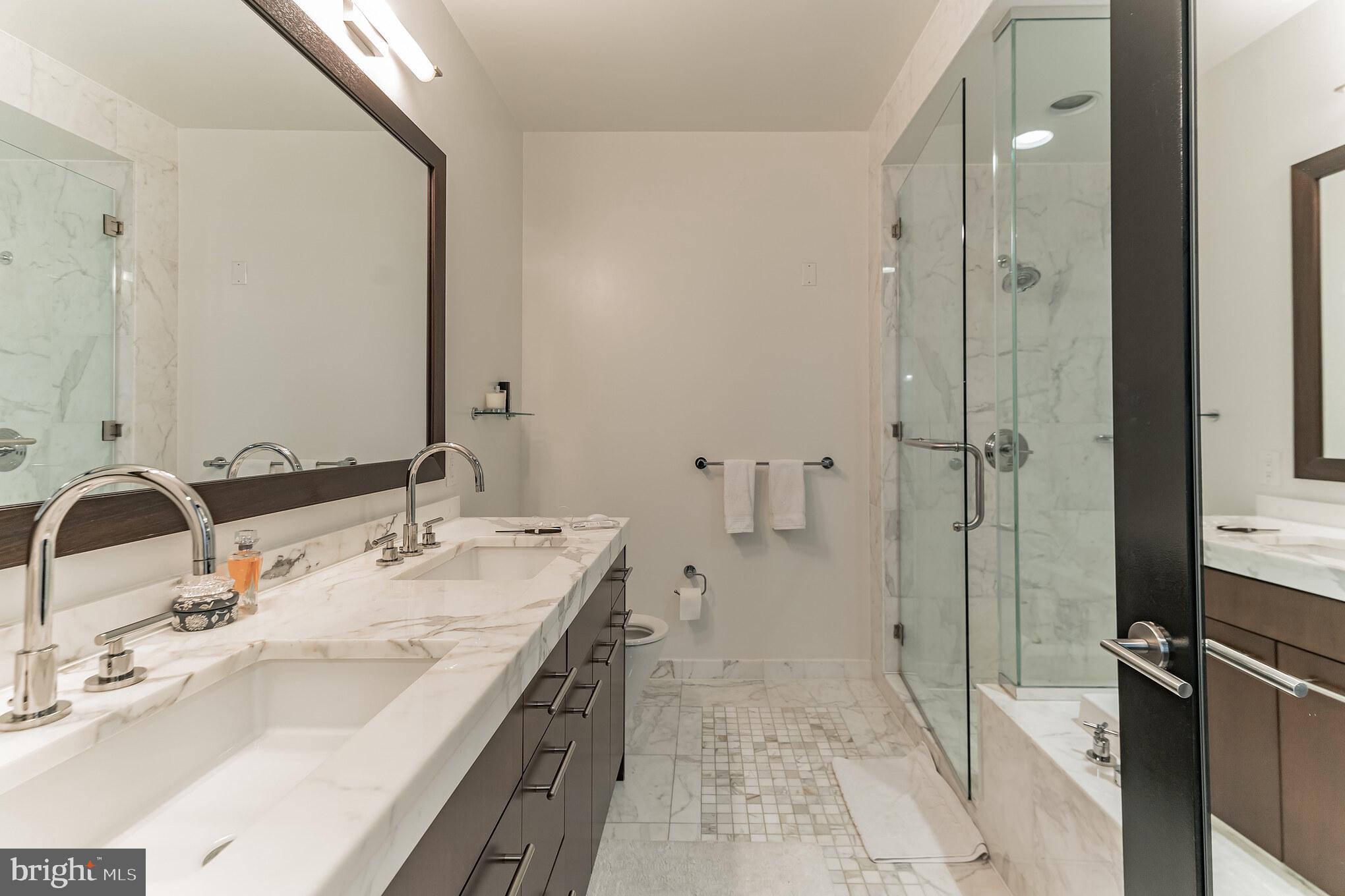 1414 S PENN SQUARE 19H