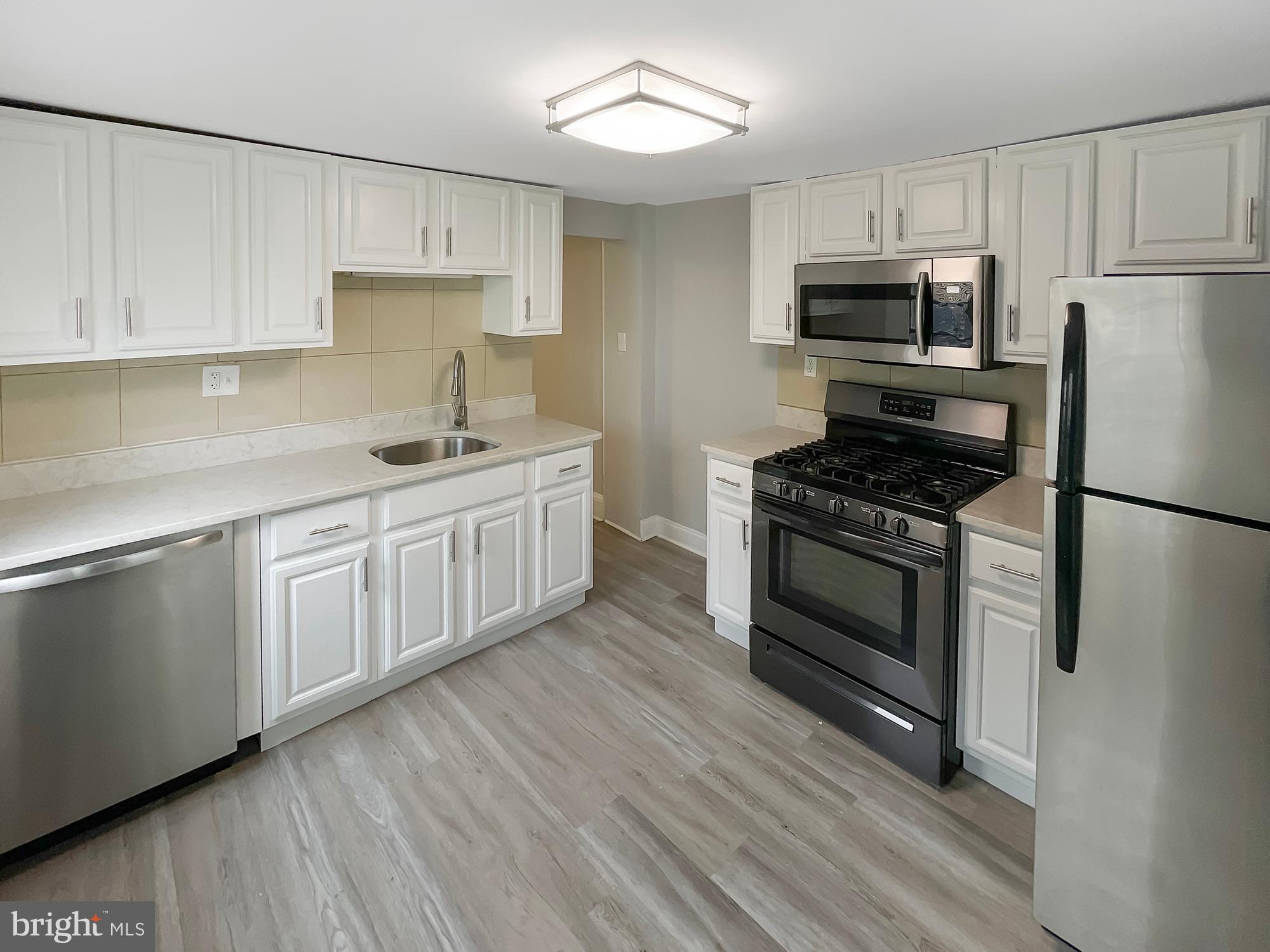 160 MCCLELLAN STREET