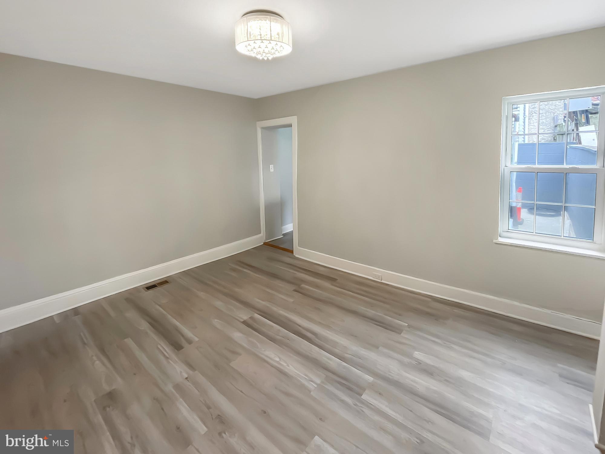 160 MCCLELLAN STREET