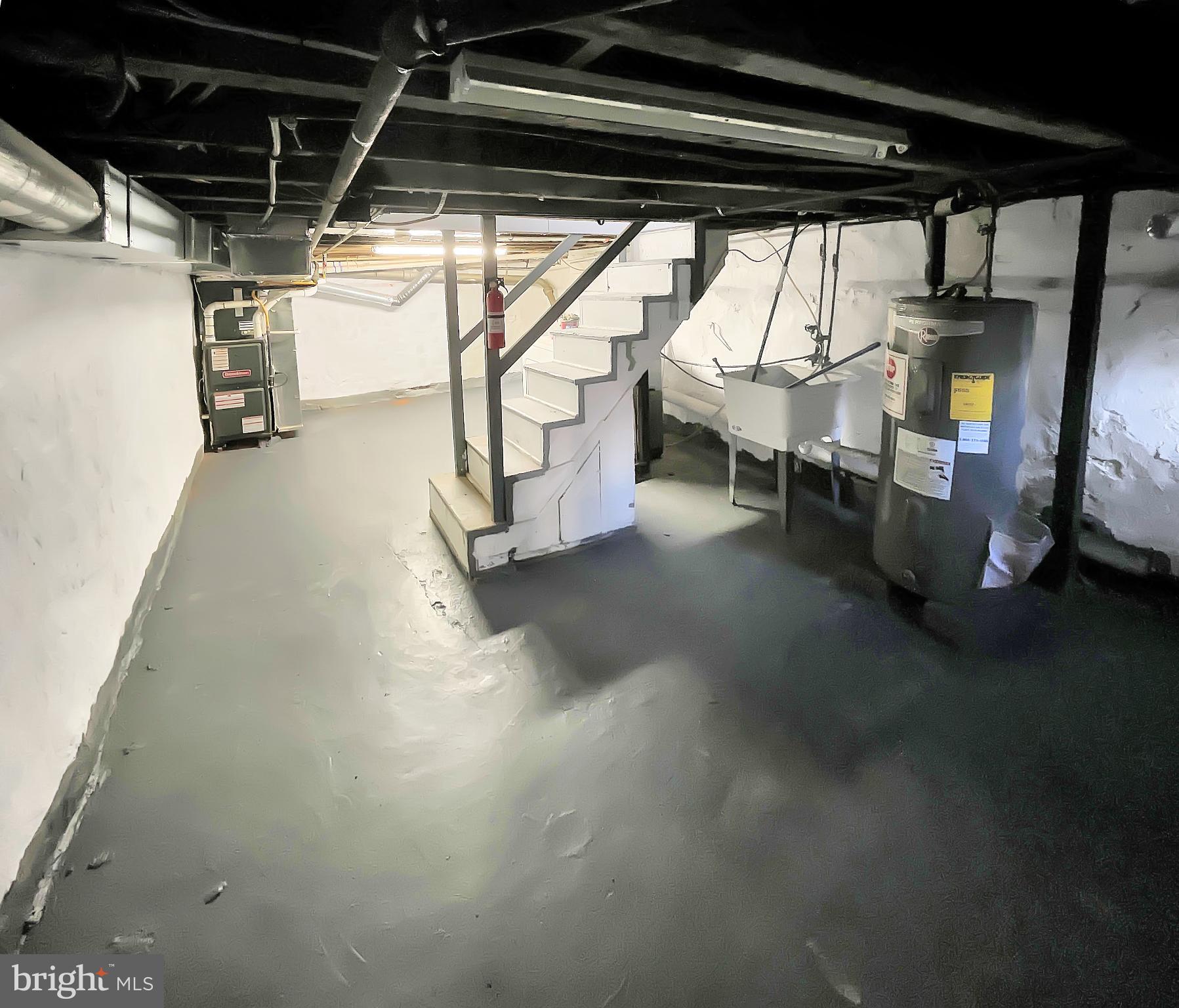 160 MCCLELLAN STREET