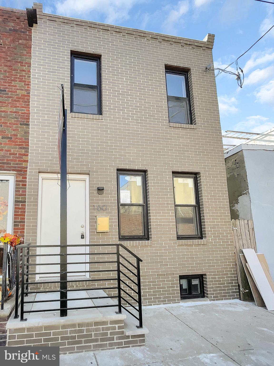 160 MCCLELLAN STREET