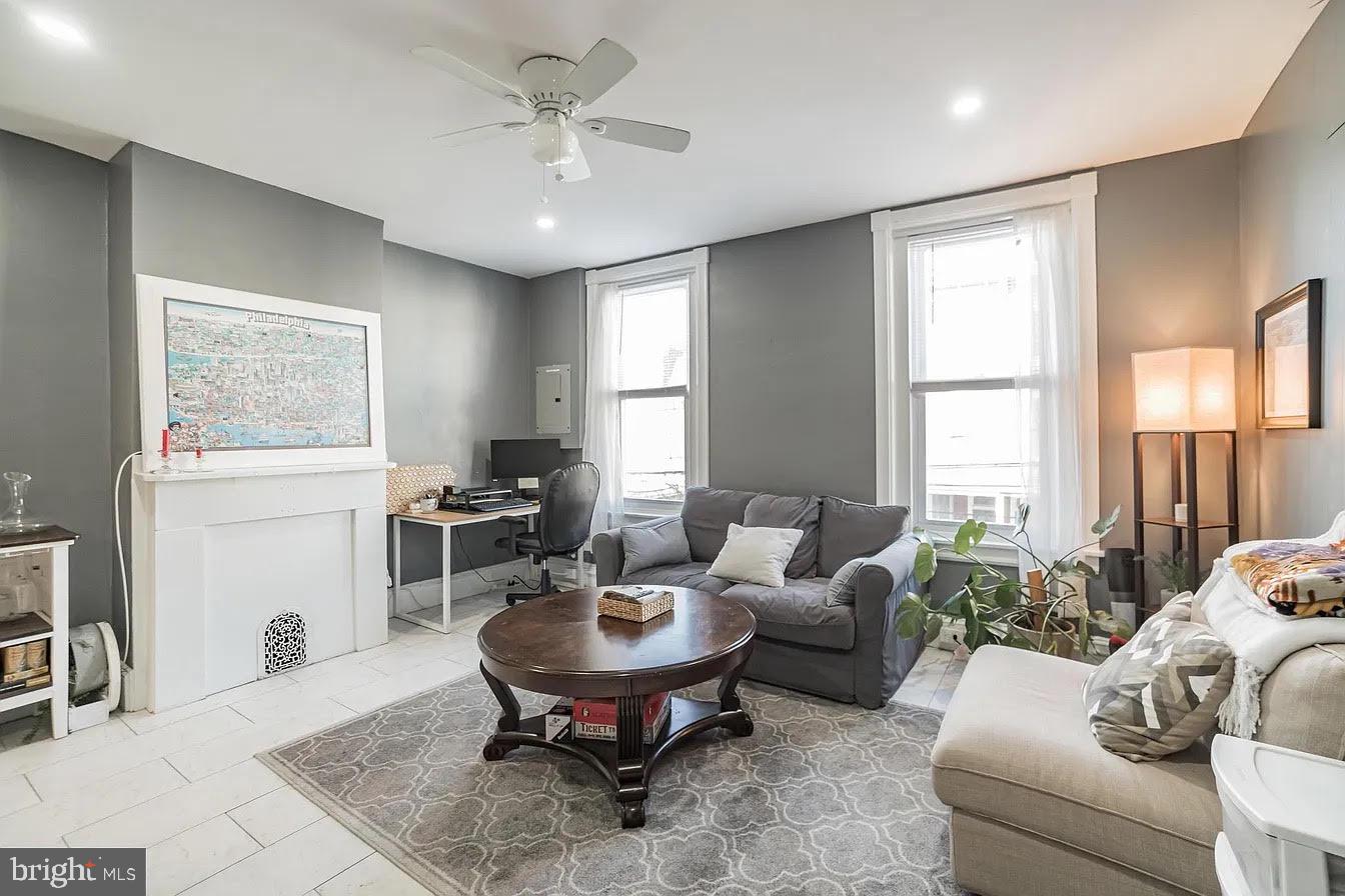 3568 INDIAN QUEEN LANE 2