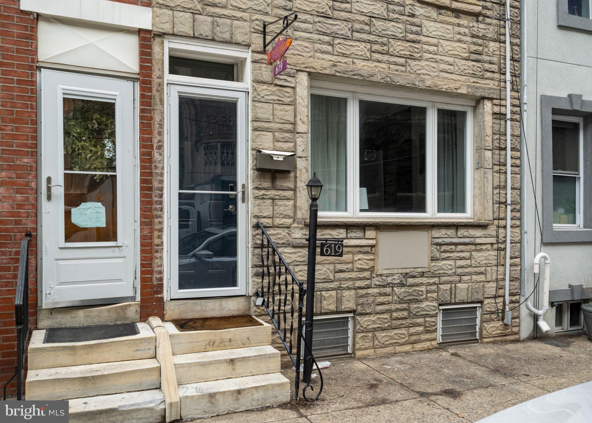 619 E THOMPSON STREET