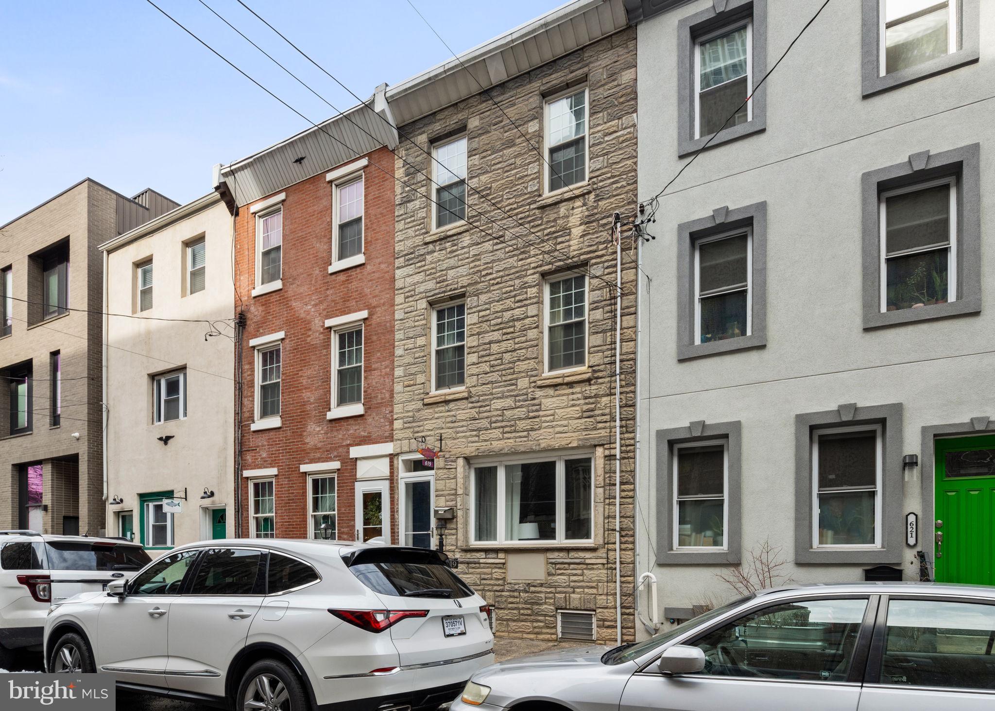 619 E THOMPSON STREET