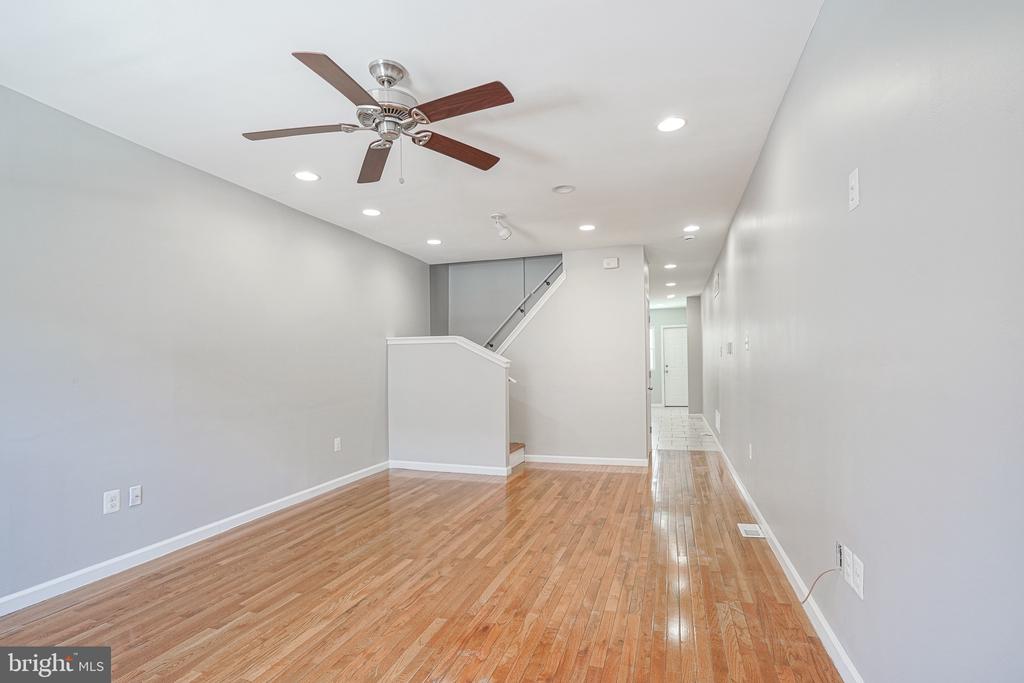 1227 24TH STREET
