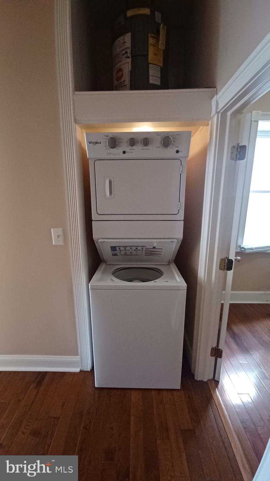 1435 N FRANKLIN STREET 1