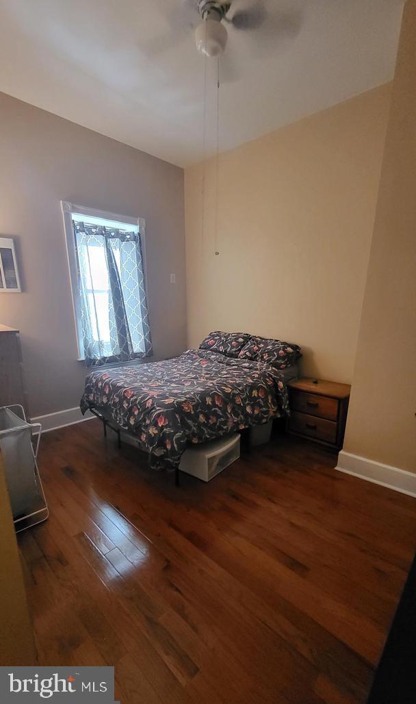 1435 N FRANKLIN STREET 1