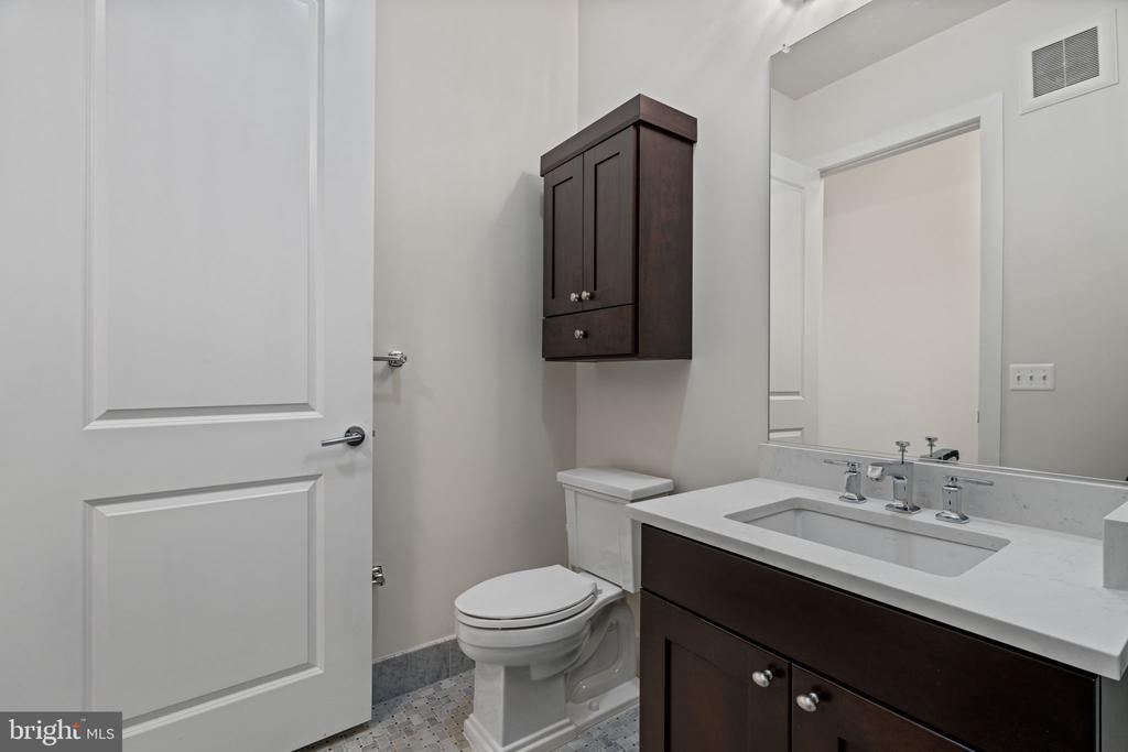 410 S FRONT STREET 209