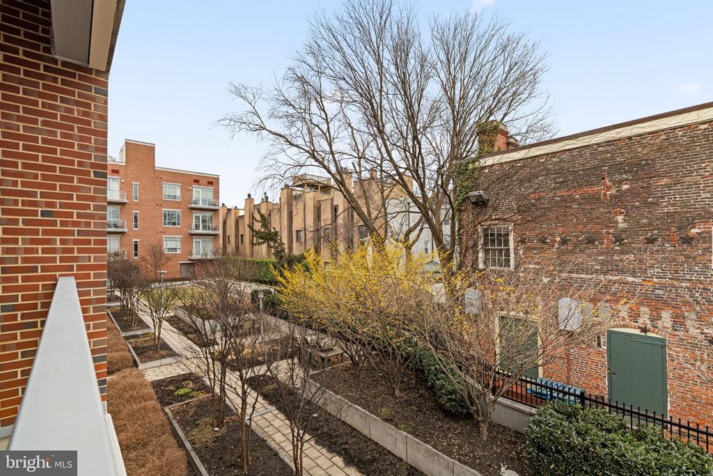 410 S FRONT STREET 209