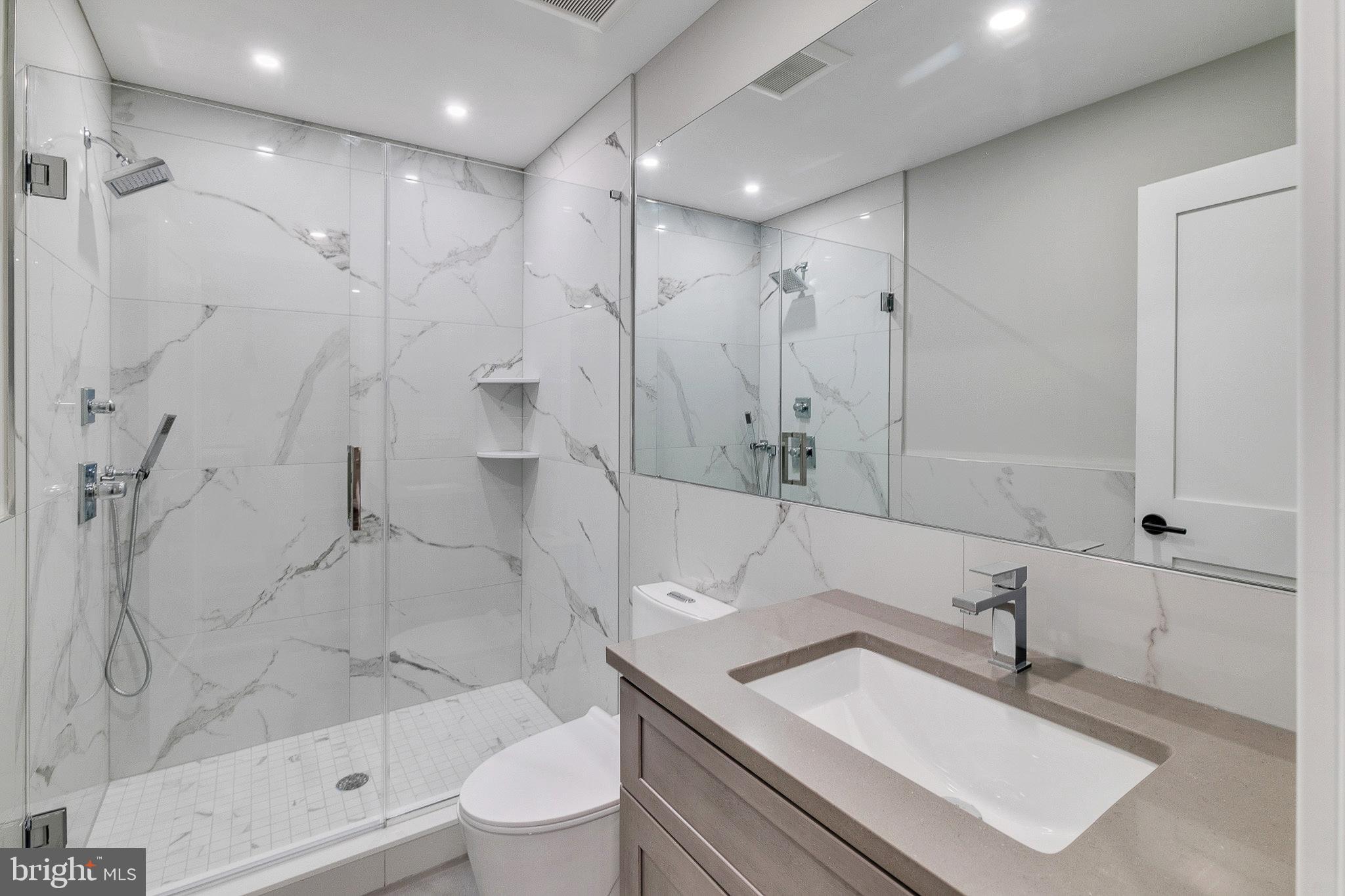 752 S 16TH STREET 2A