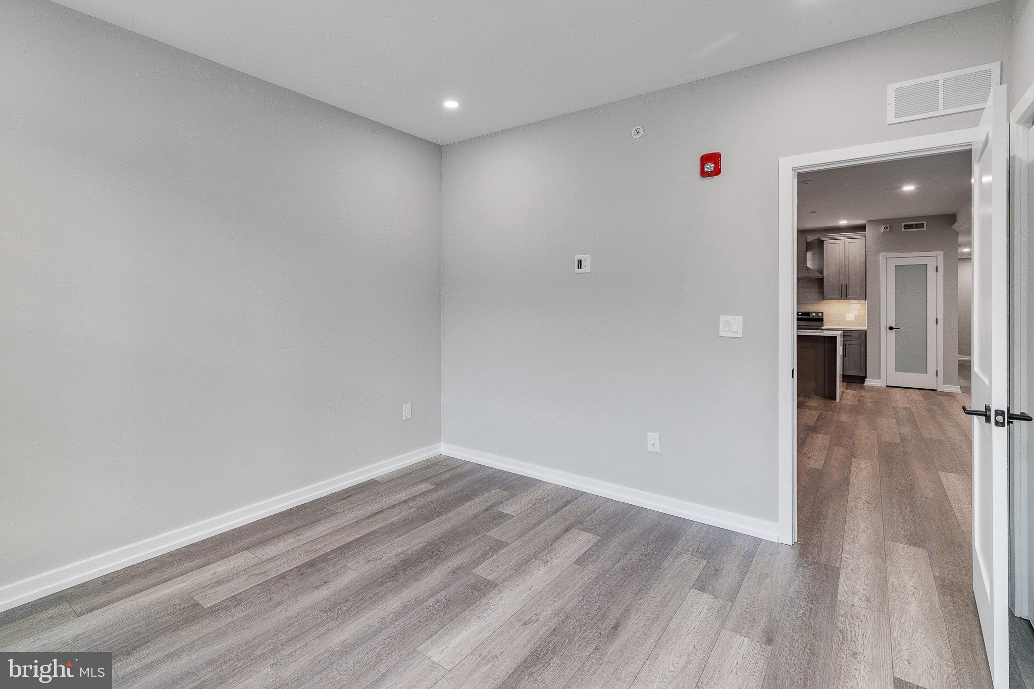 752 S 16TH STREET 2A