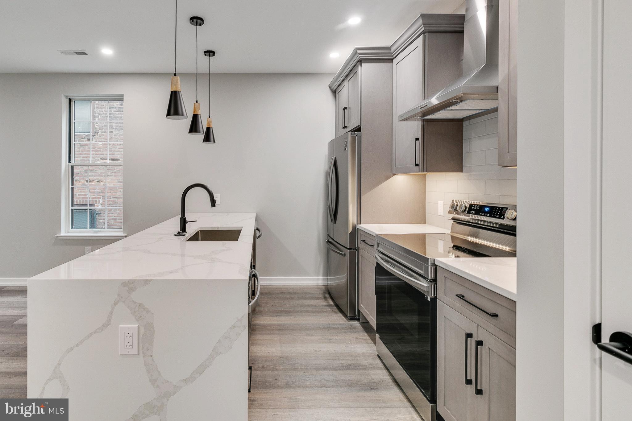 752 S 16TH STREET 2A