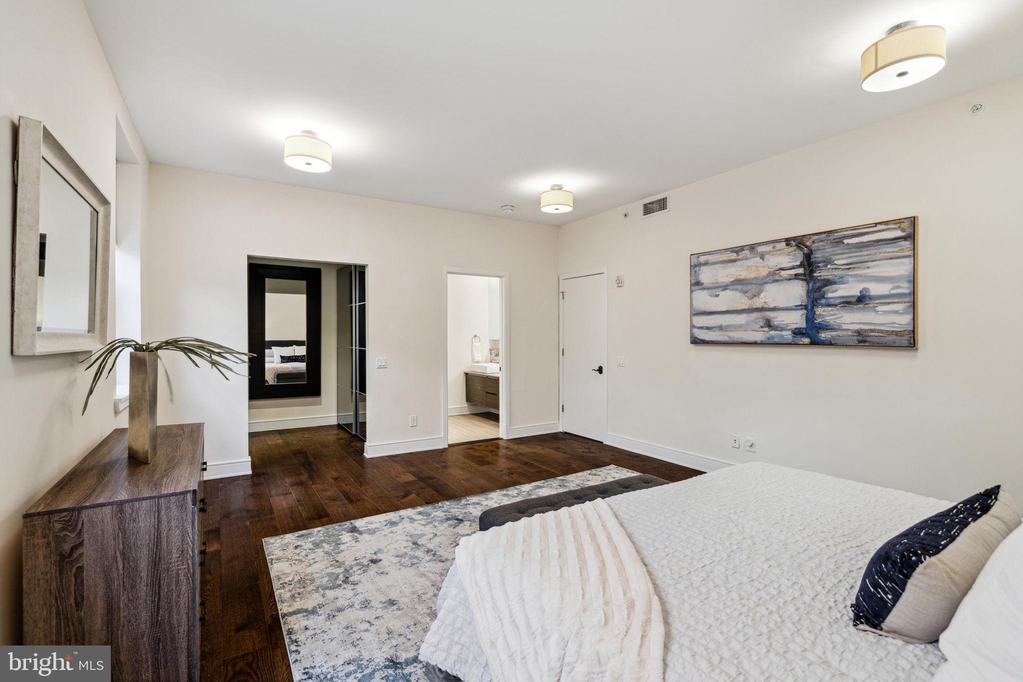 233 CHESTNUT STREET 4