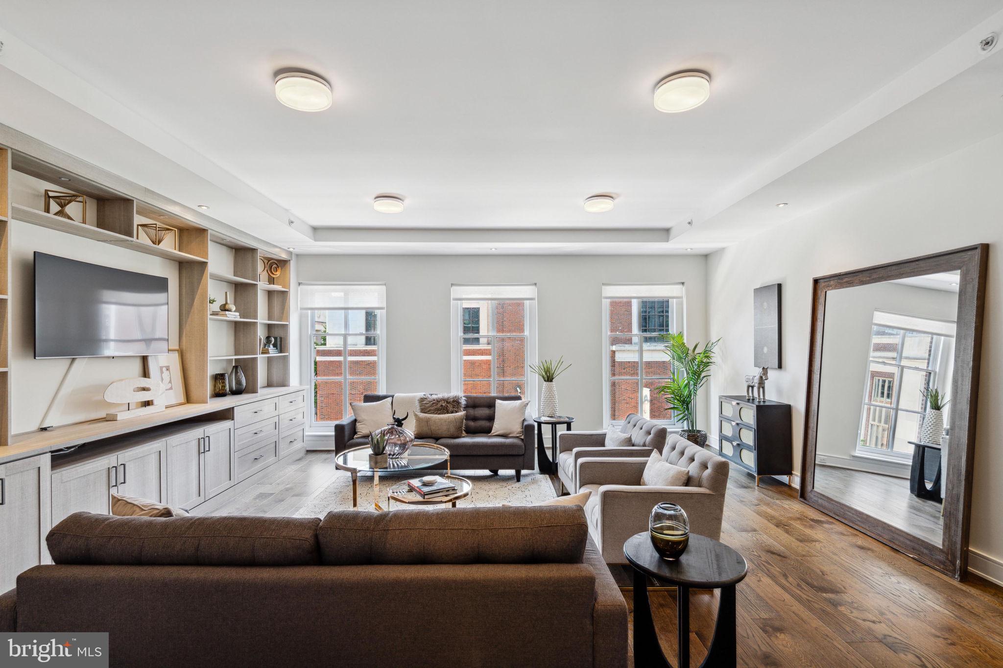 233 CHESTNUT STREET 4