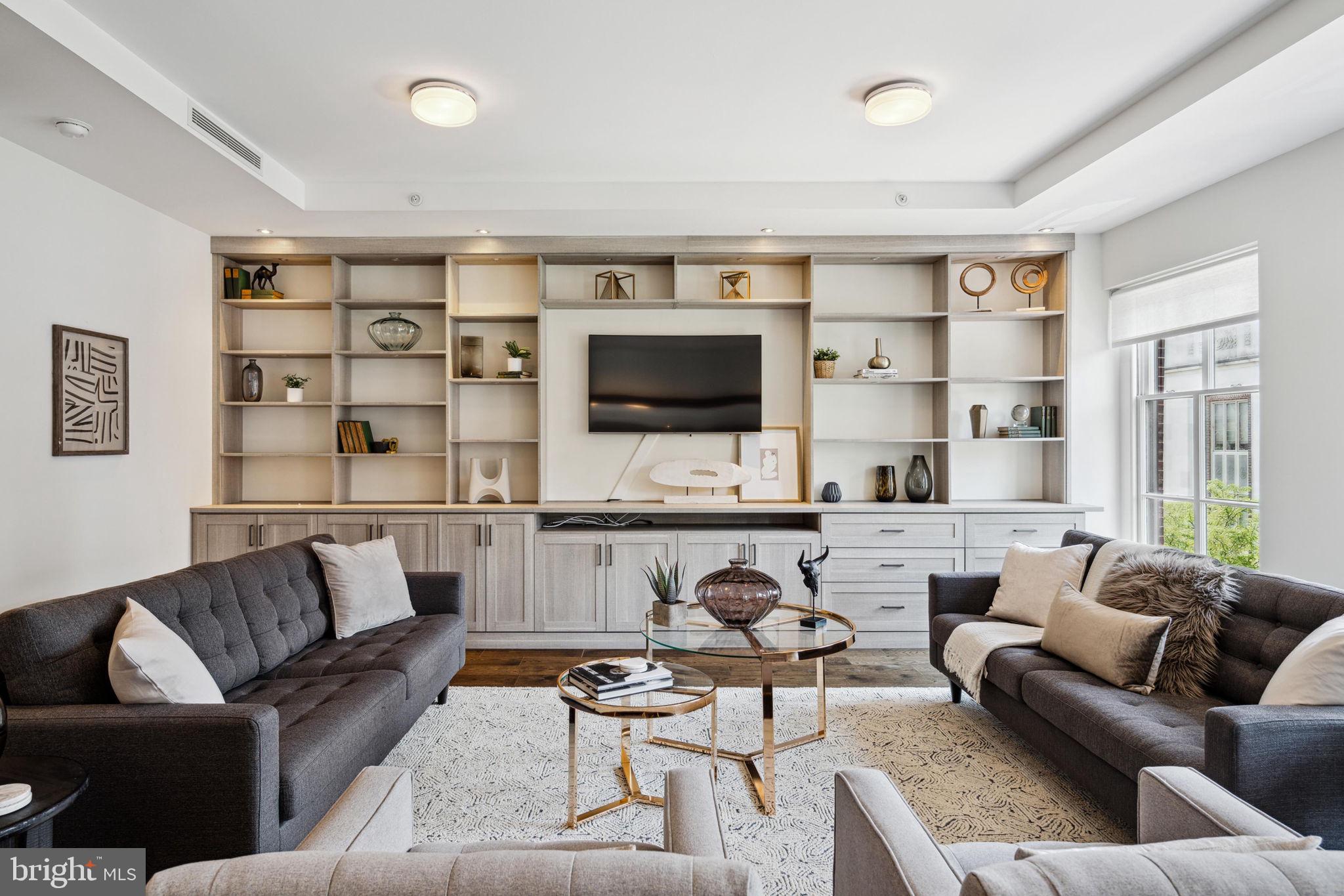 233 CHESTNUT STREET 4