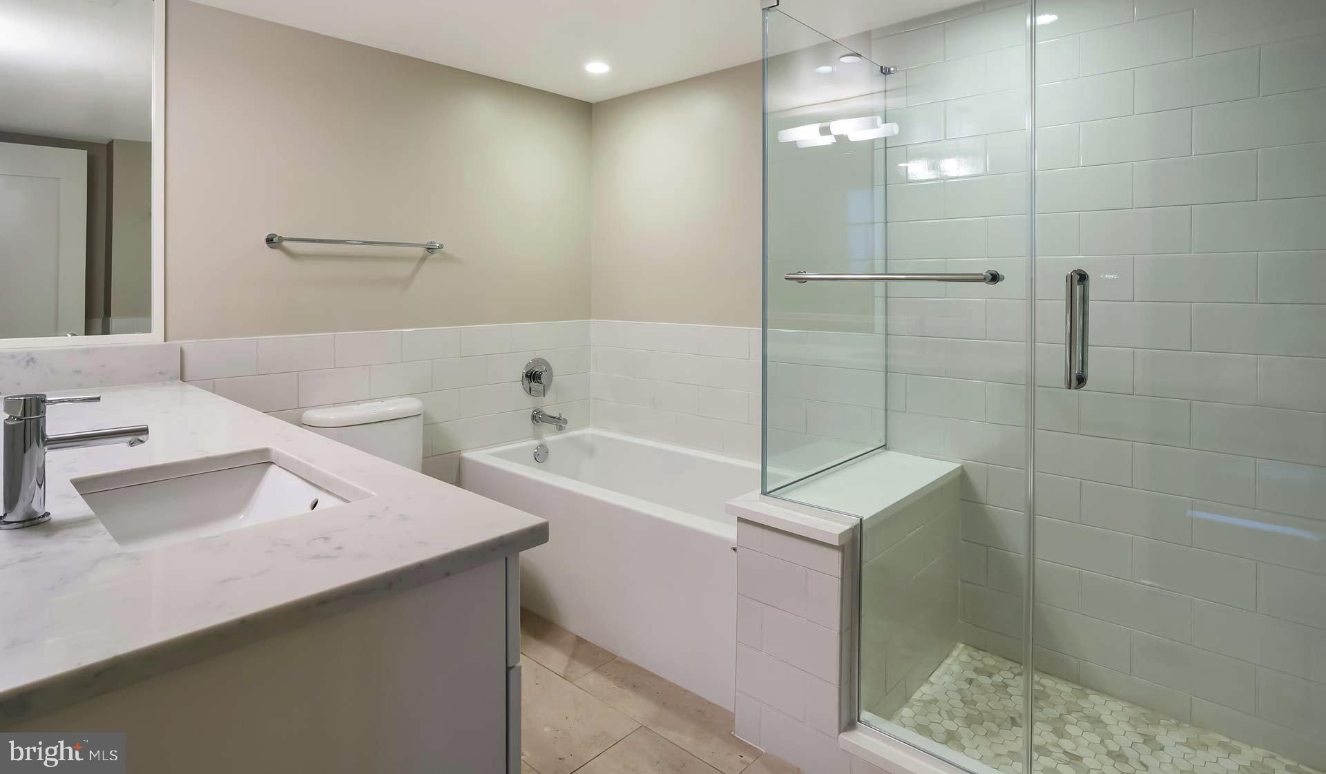 2200 BENJAMIN FRANKLIN PARKWAY 3B-S1105