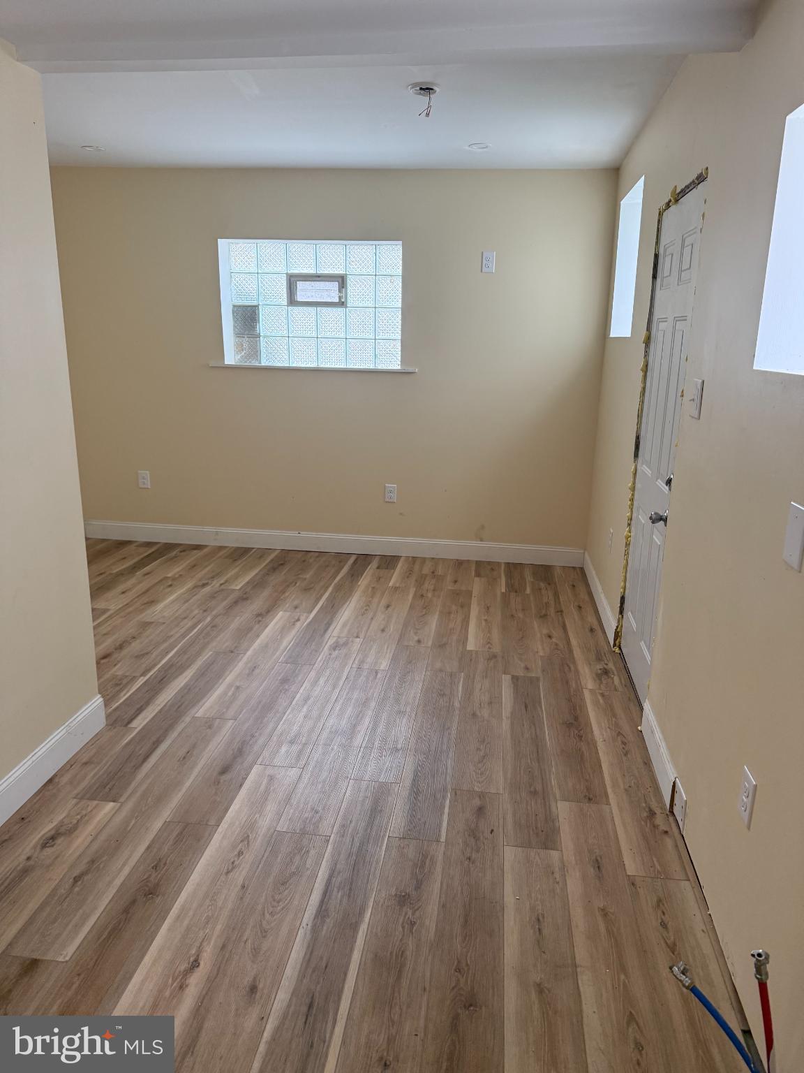 1536 N PEACH STREET N