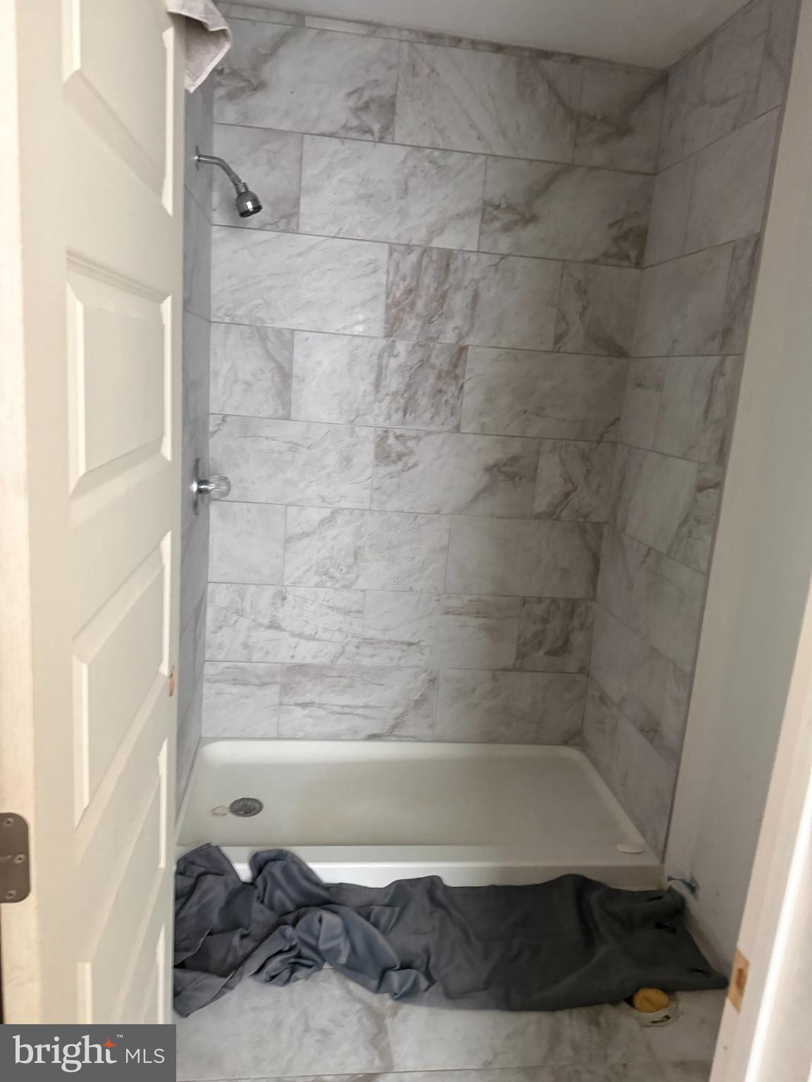 1536 N PEACH STREET N