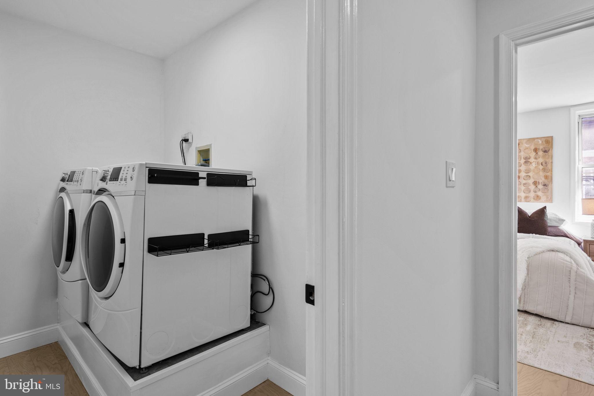 1302 N LAWRENCE STREET