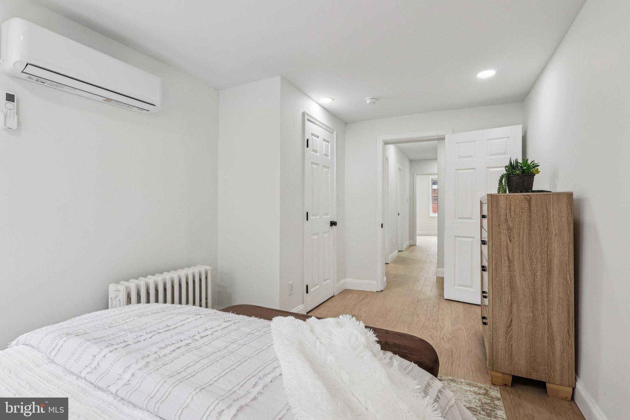 1302 N LAWRENCE STREET