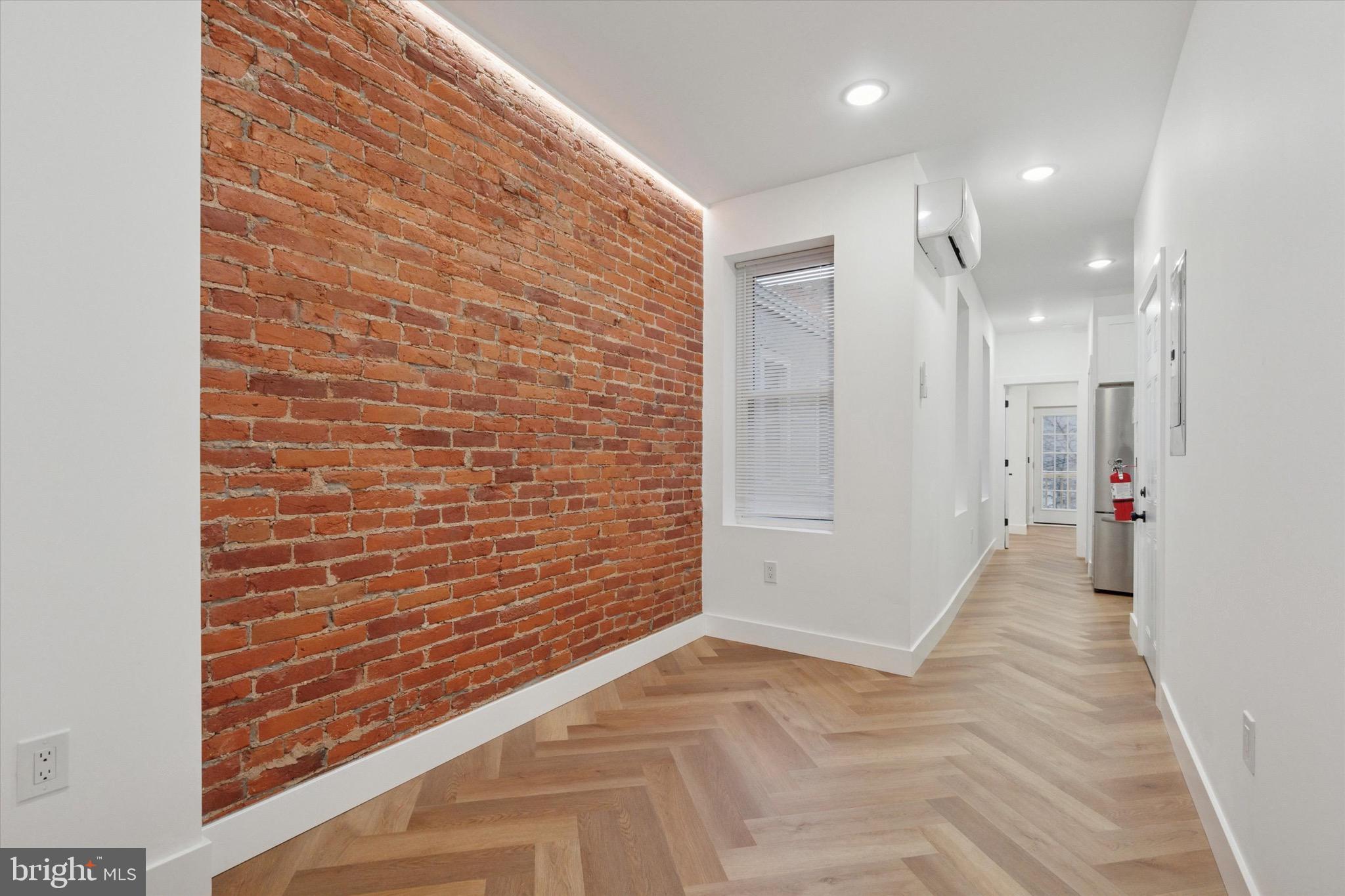 1438 TASKER STREET 2