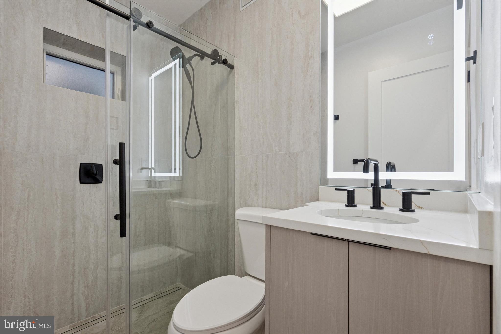 1438 TASKER STREET 1