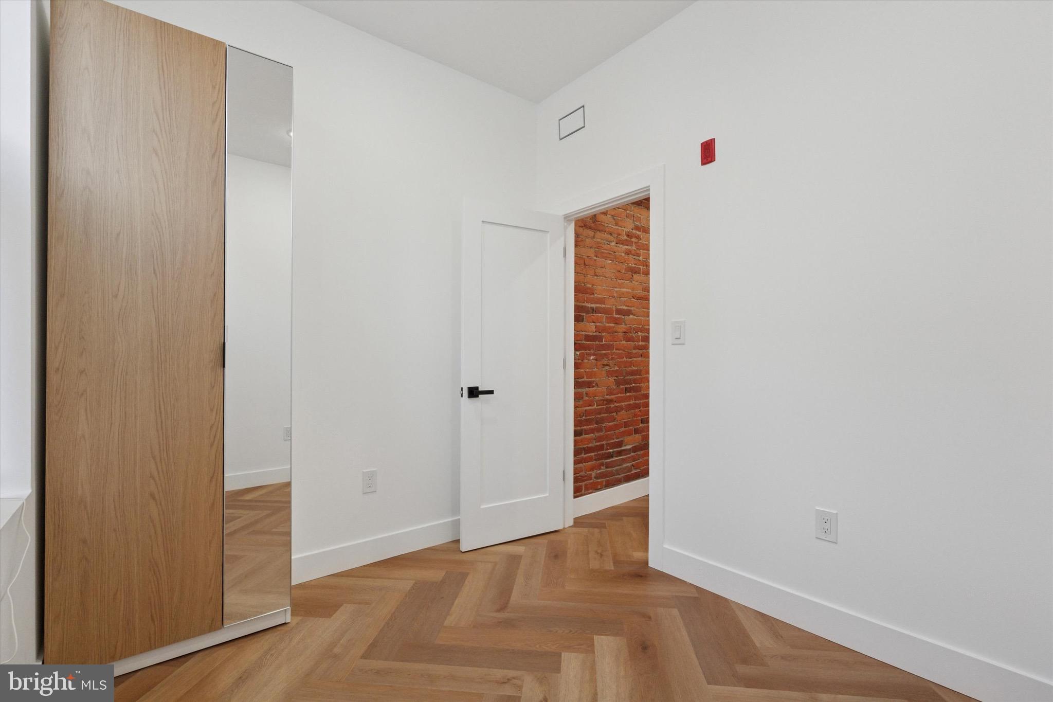 1438 TASKER STREET 1