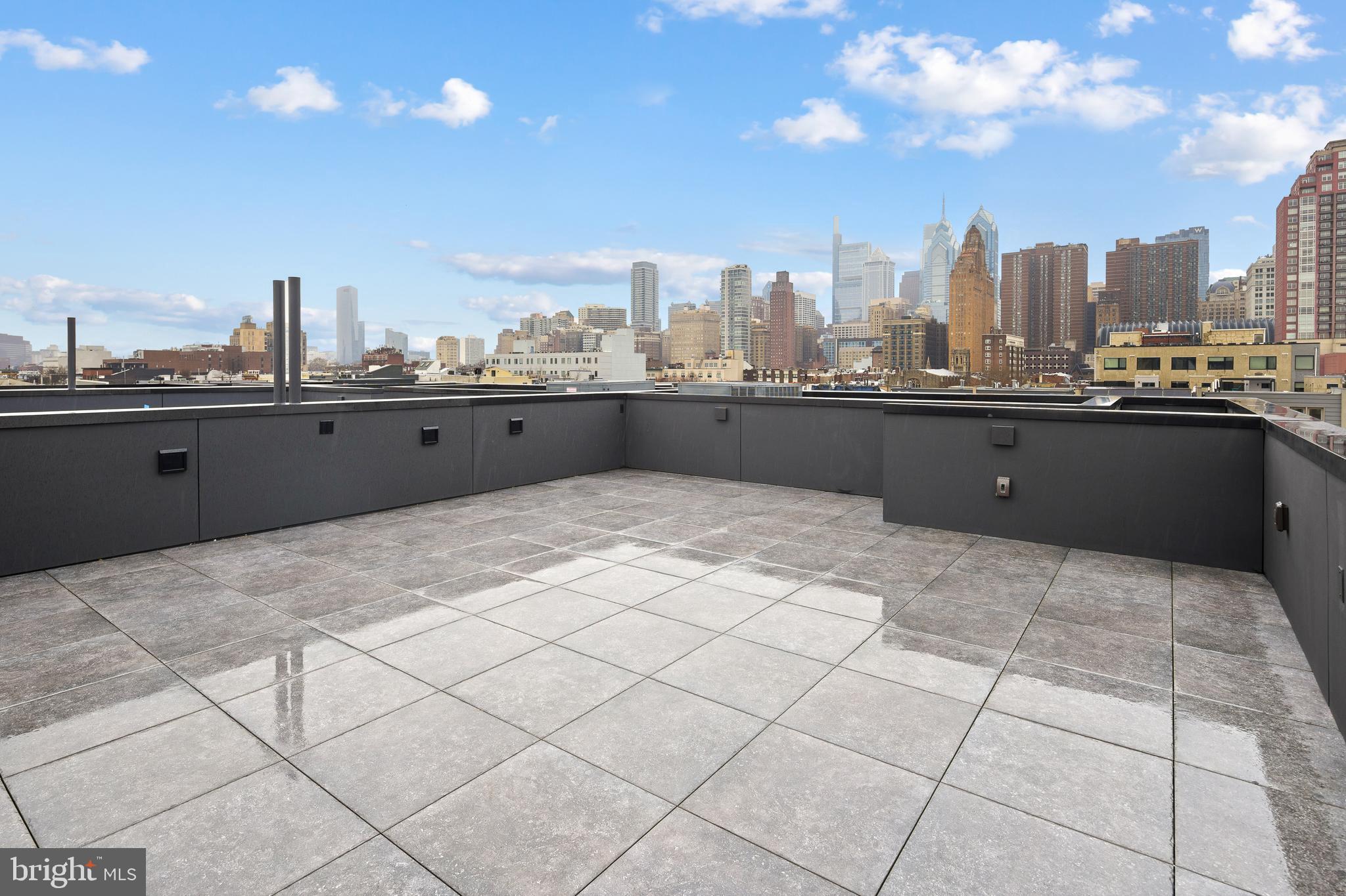 1430 KENILWORTH STREET