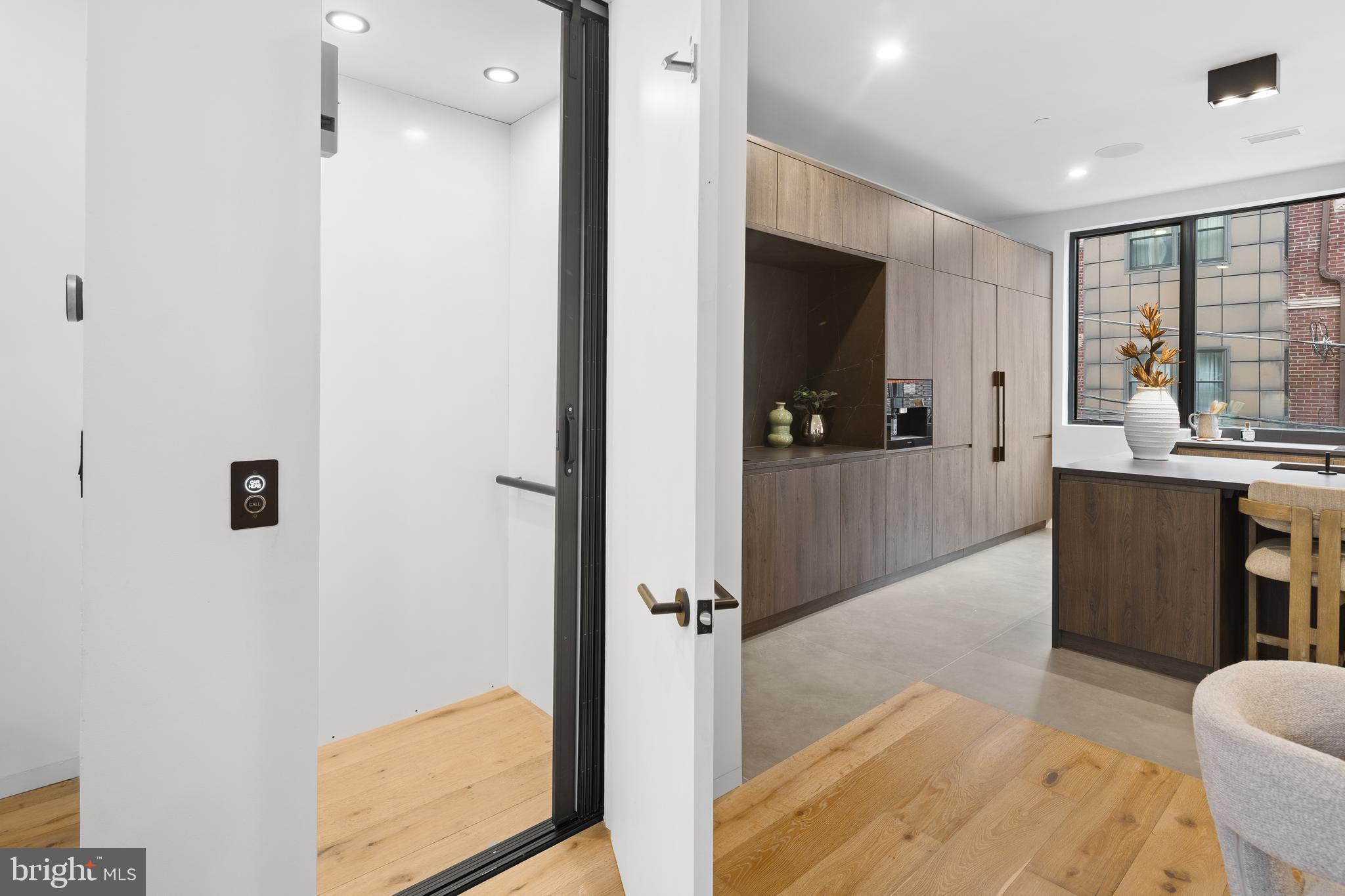 1430 KENILWORTH STREET