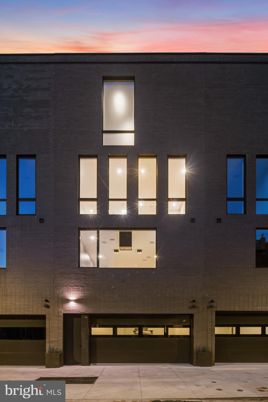 1430 KENILWORTH STREET