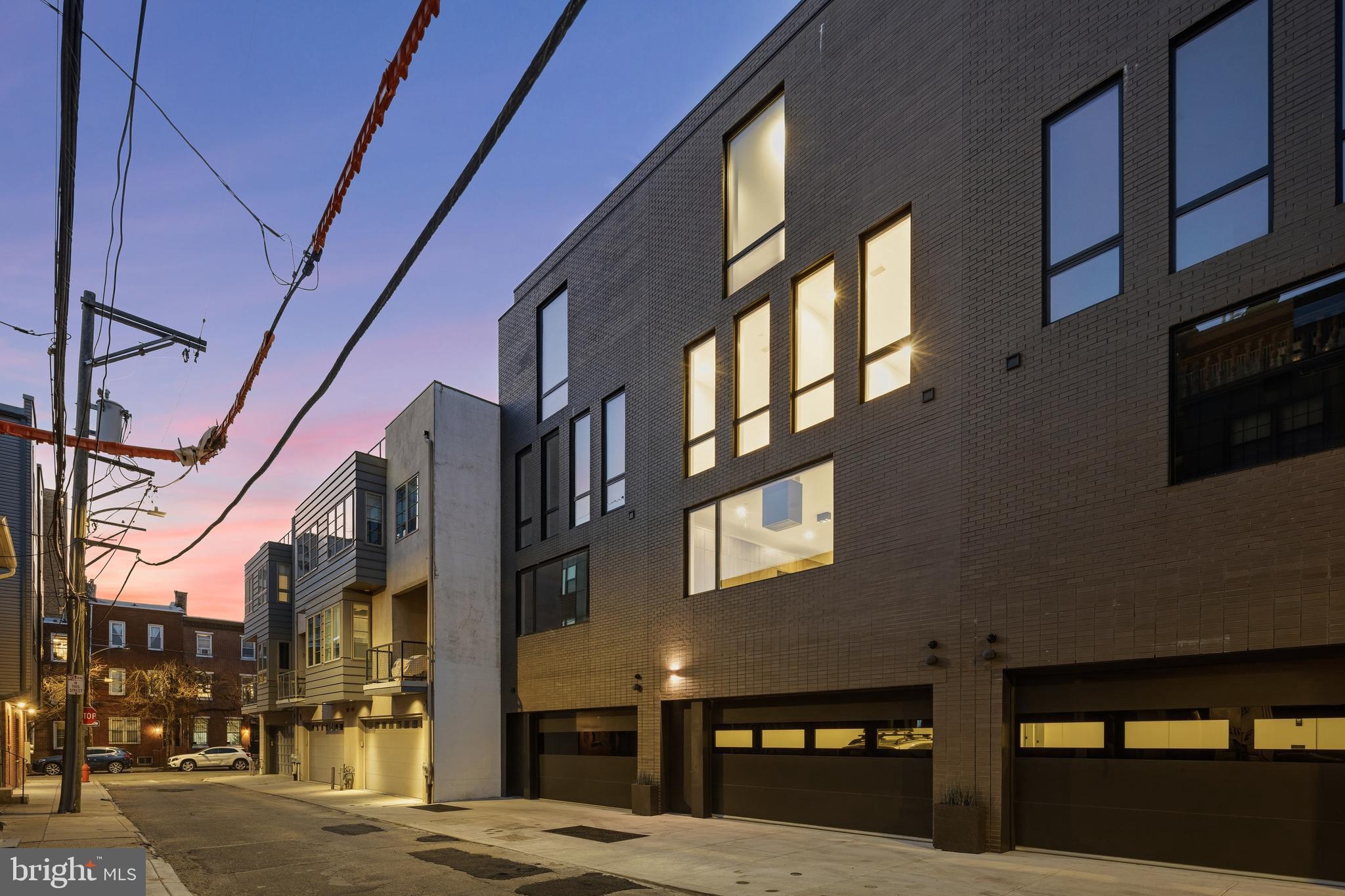 1430 KENILWORTH STREET