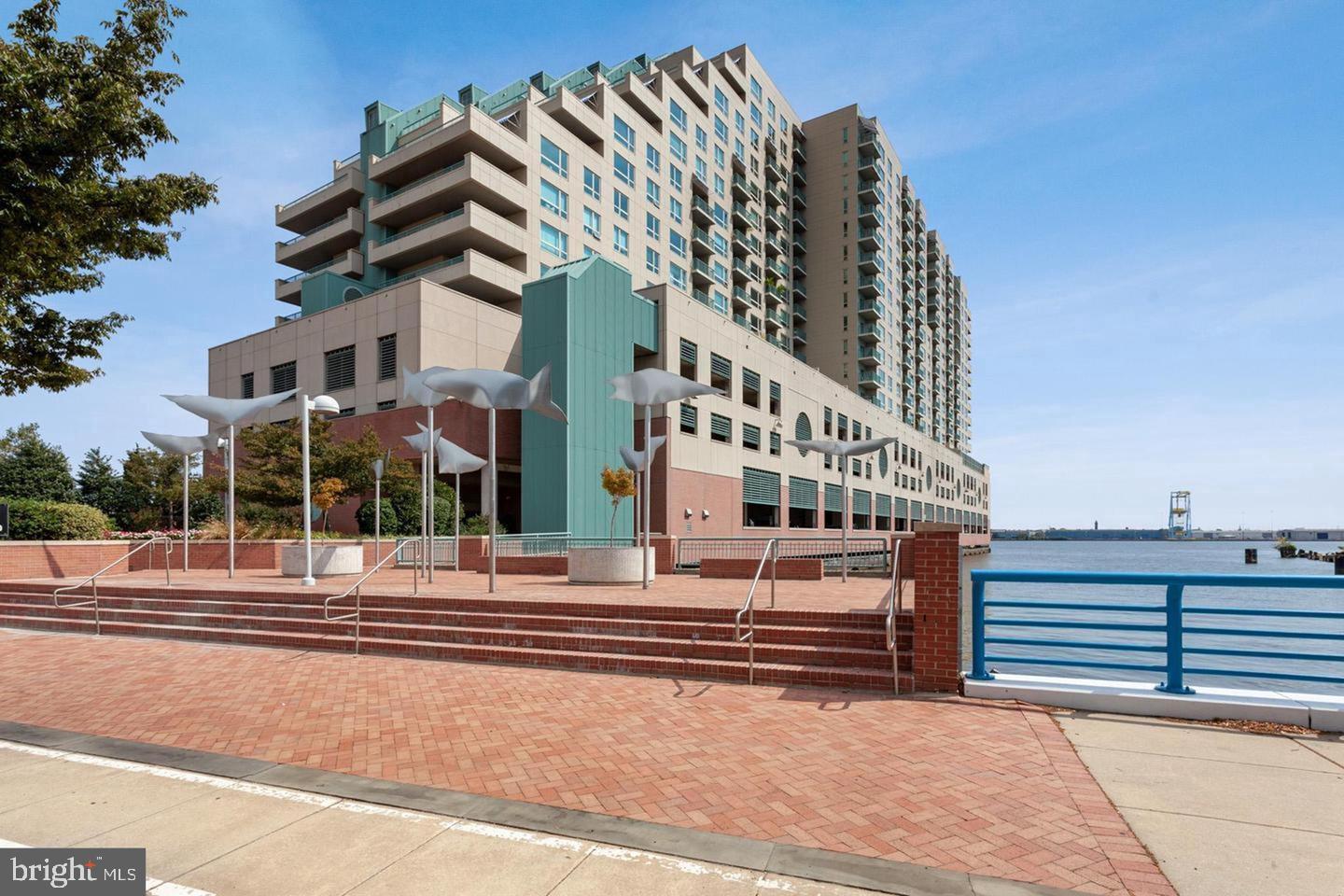 717 S CHRIS COLUMBUS BOULEVARD 00 1104