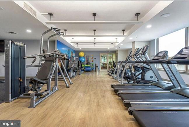 717 S CHRIS COLUMBUS BOULEVARD 00 1104