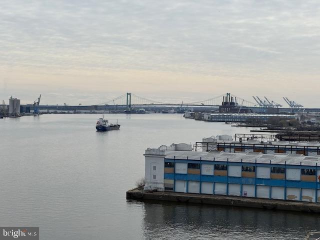 717 S CHRIS COLUMBUS BOULEVARD 00 1104