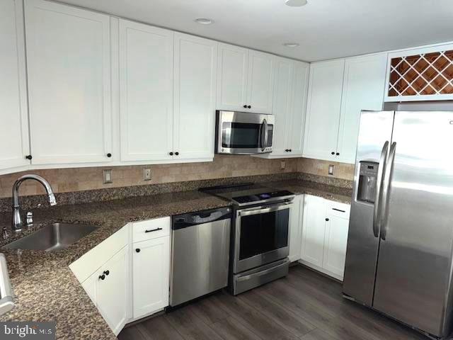 717 S CHRIS COLUMBUS BOULEVARD 00 1104