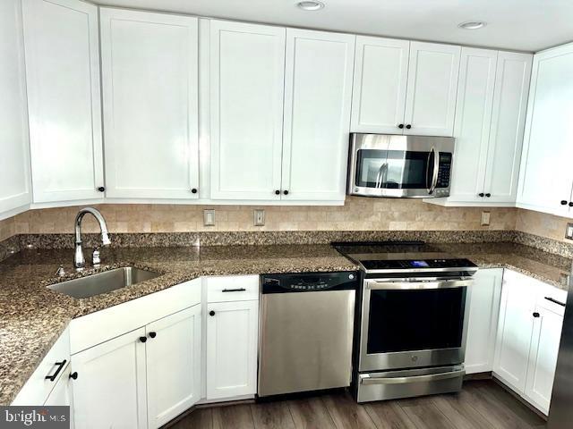 717 S CHRIS COLUMBUS BOULEVARD 00 1104