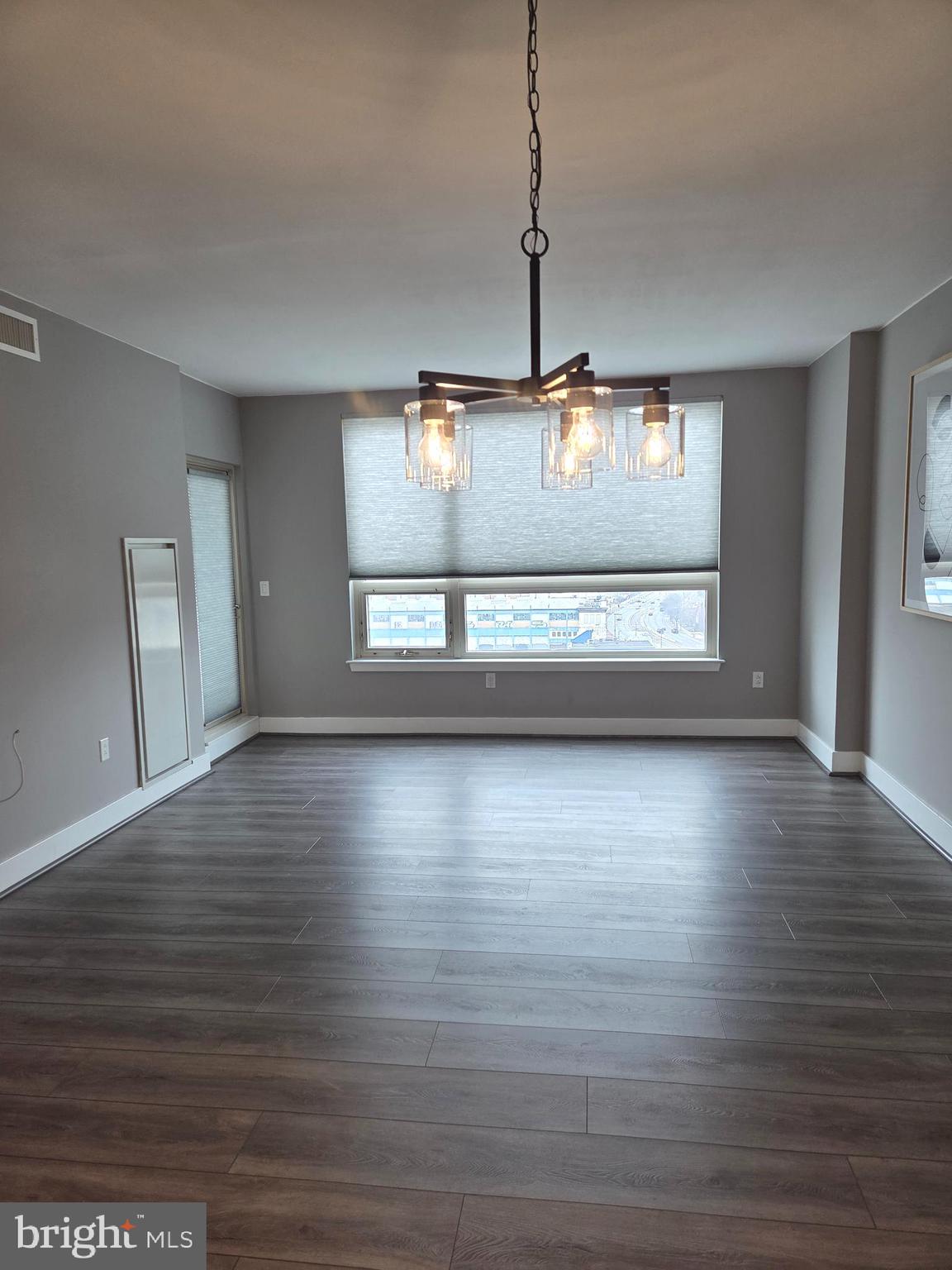 717 S CHRIS COLUMBUS BOULEVARD 00 1104